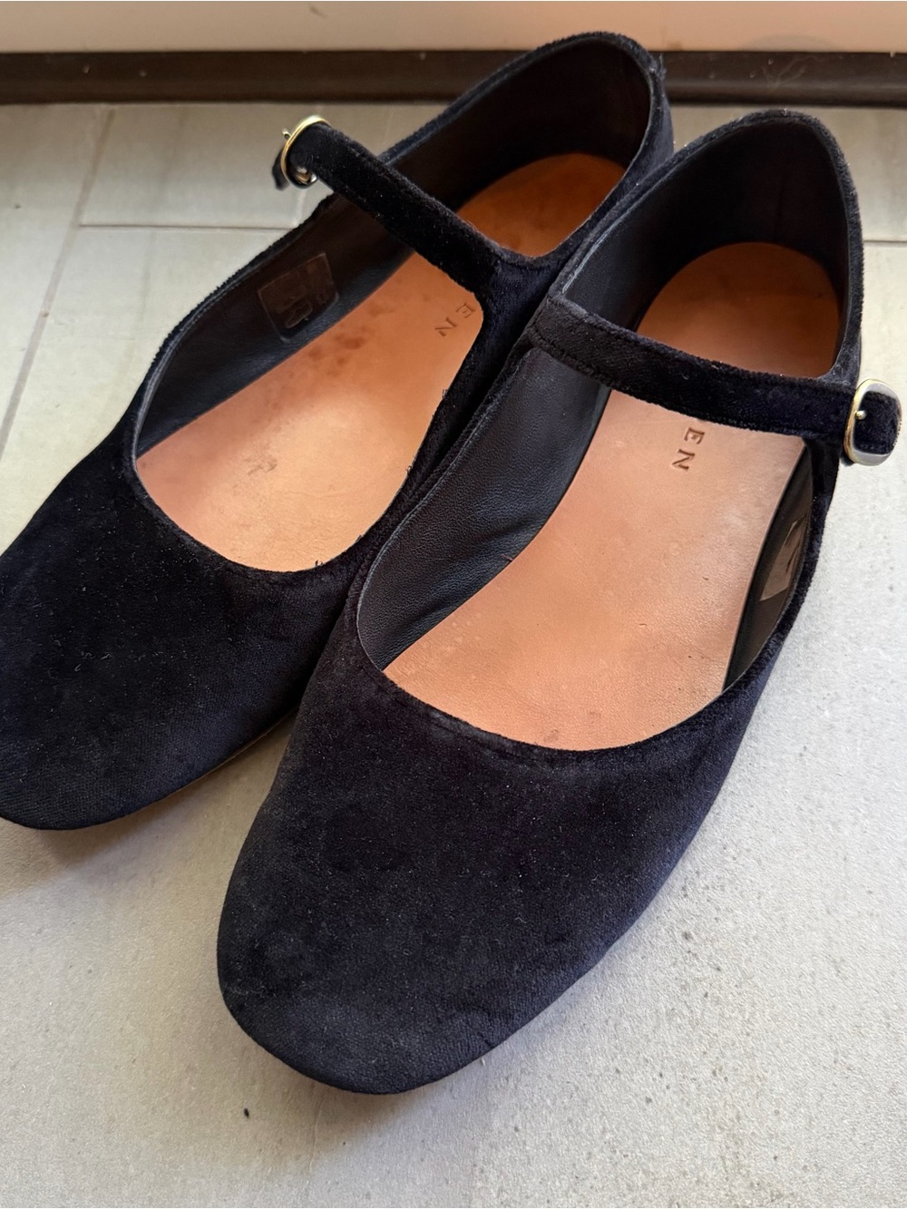 Doen black Mary Jane - size 8